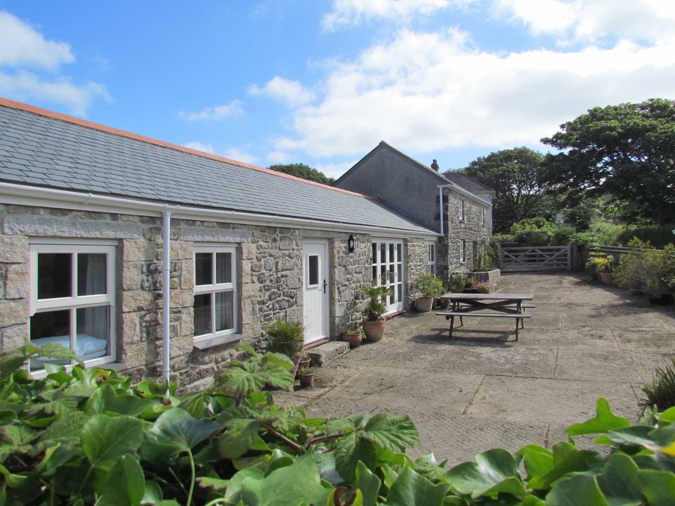 Mazey's Cottage